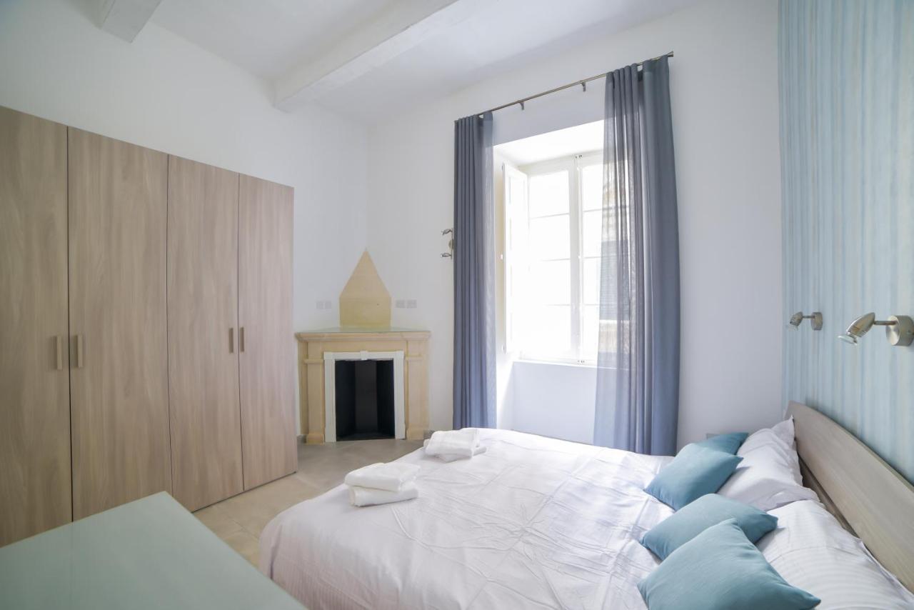 CA 1 - Deluxe two-bedroom apt in La Valletta Esterno foto