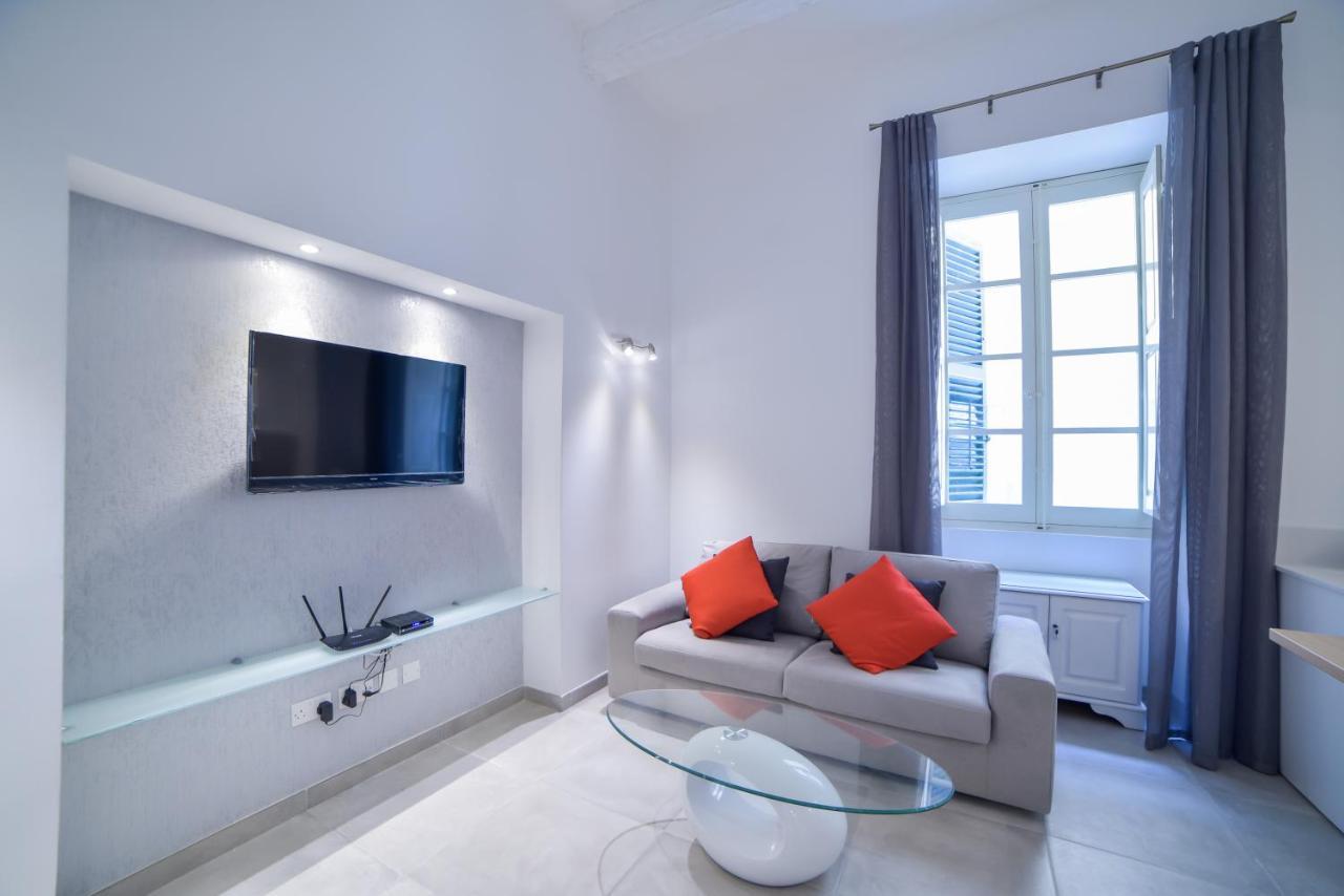 CA 1 - Deluxe two-bedroom apt in La Valletta Esterno foto